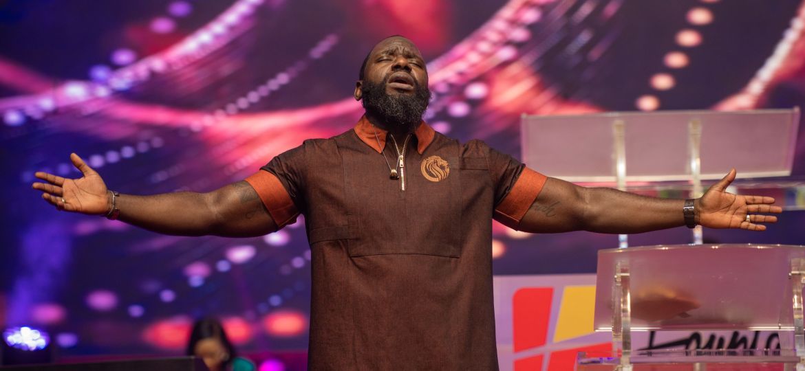 PJ in Worship